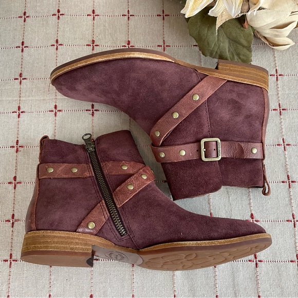 Kork-Ease “Kenai” Studded Ankle Boots Bootie Burgundy Suede Buckle Strap Sz 6.5 - Picture 6 of 7